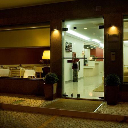 Hotel Lagoa Dos Pastorinhos Фатима Екстериор снимка