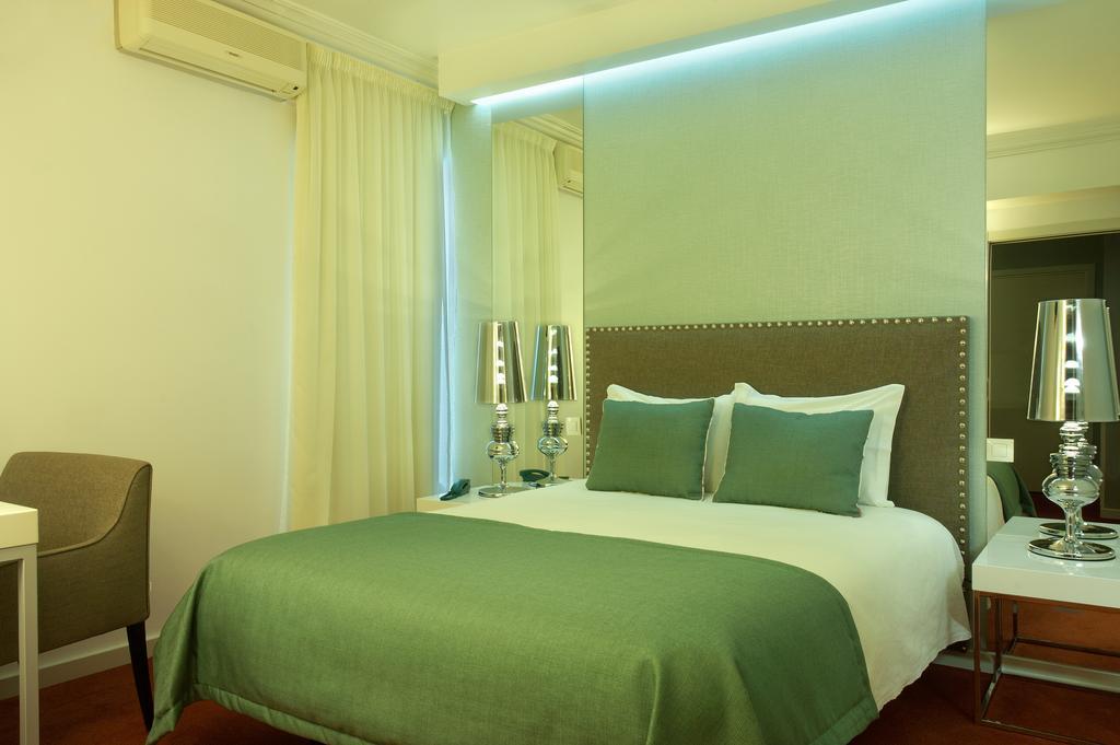 Hotel Lagoa Dos Pastorinhos Фатима Екстериор снимка